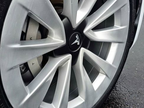 Used 2022 Tesla Model 3 Long Range image 6