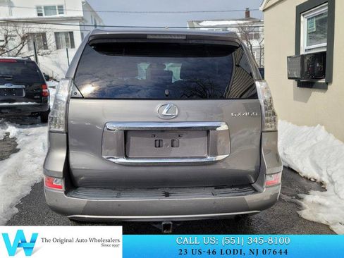 Used 2014 Lexus GX 460 w/ Premium Package image 5