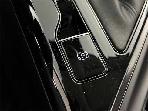 New 2026 Kia Niro EX image 33