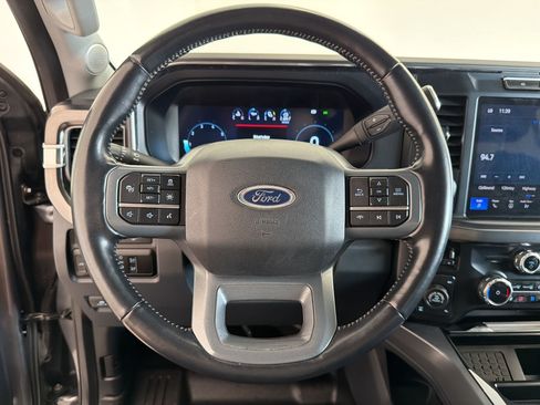 Used 2024 Ford F250 Lariat w/ Lariat Ultimate Package AWD/4WD image 11