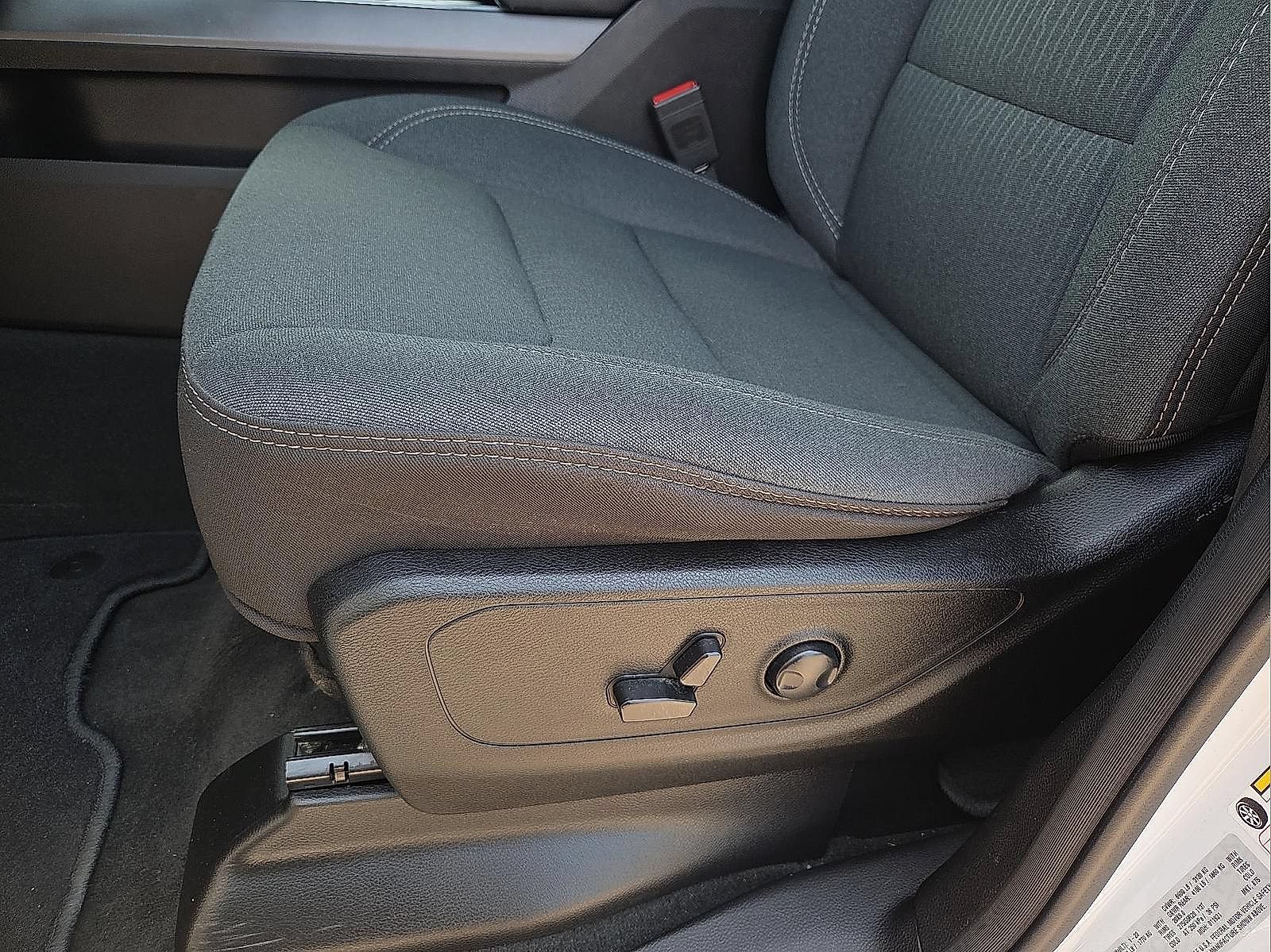 Used 2023 RAM 1500 Big Horn AWD/4WD image 14