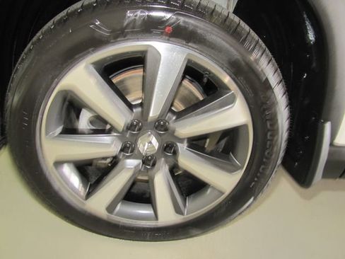 Certified 2023 Honda Pilot Elite image 26