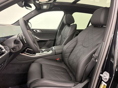 New 2026 BMW X5 xDrive40i w/ M Sport Package AWD/4WD image 27