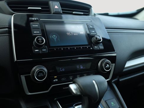 Used 2017 Honda CR-V LX image 28