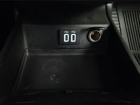 Used 2020 Ford Fusion SE image 48