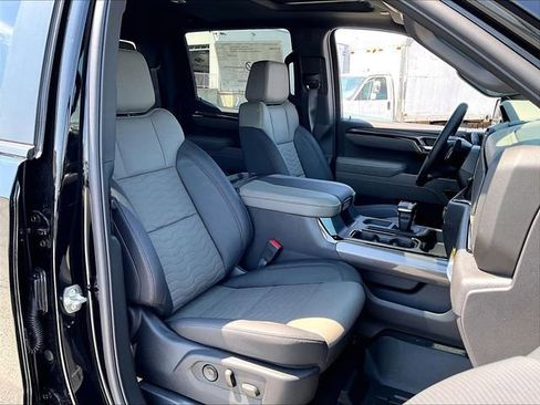New 2026 Chevrolet Silverado 1500 ZR2 AWD/4WD image 29
