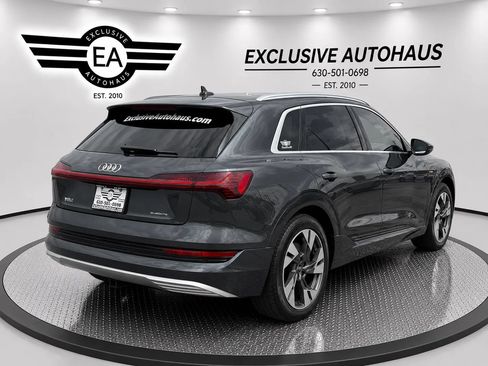 Used 2021 Audi e-tron Premium w/ Towing Package AWD/4WD image 6