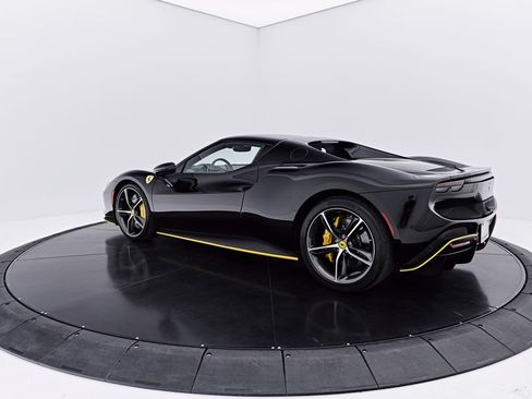 Used 2023 Ferrari 296 GTB RWD image 13
