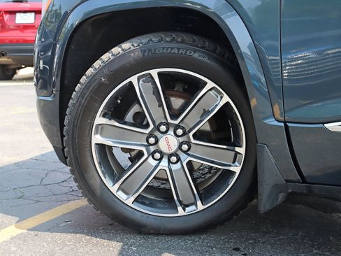 Used 2019 GMC Acadia Denali w/ Technology Package AWD/4WD image 15