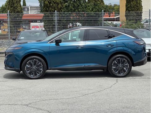 Used 2025 Nissan Murano Platinum AWD/4WD image 7