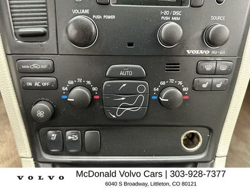 Used 2004 Volvo S80 2.5T AWD/4WD image 17