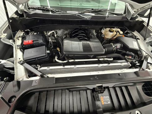 Used 2021 Chevrolet Silverado 1500 LT Trail Boss w/ Convenience Package II AWD/4WD image 35