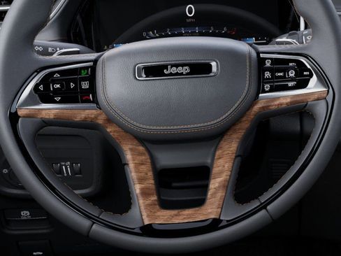 New 2025 Jeep Grand Cherokee Summit image 27