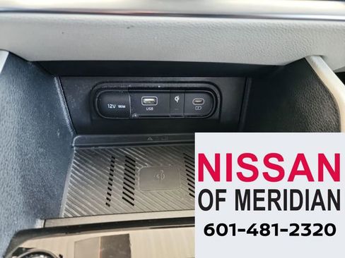 Used 2023 Kia Sportage EX image 21