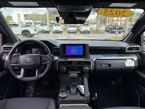 Used 2025 Toyota Tacoma SR5 image 12
