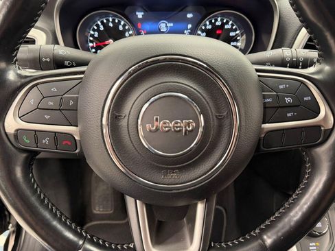 Used 2021 Jeep Compass Latitude AWD/4WD image 13