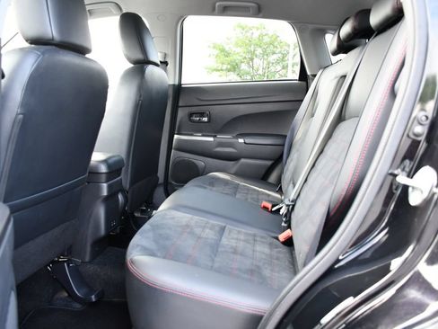 Used 2024 Mitsubishi Outlander Sport SE AWD/4WD image 21