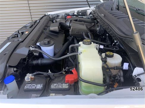 Used 2022 Ford F350 XL w/ Power Equipment Group image 12