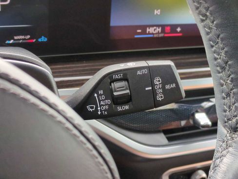 Certified 2024 BMW X5 xDrive40i w/ M Sport Package image 27