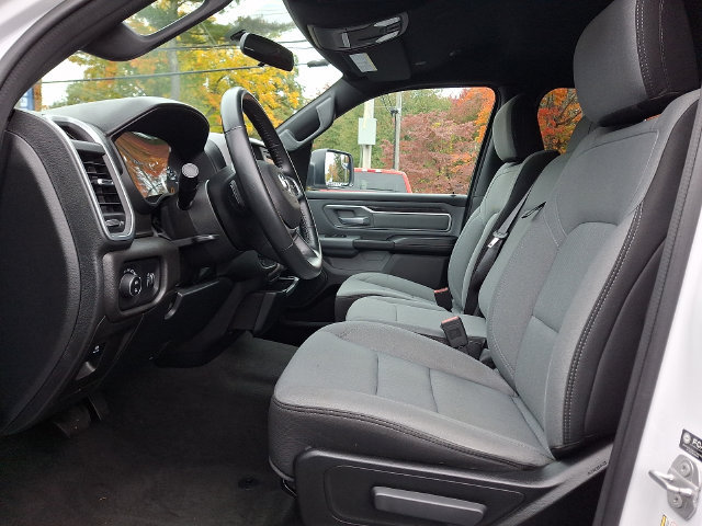 Used 2022 RAM 1500 4x4 Crew Cab image 14