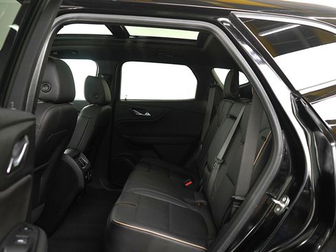 Used 2020 Chevrolet Blazer Premier w/ Driver Confidence II Package image 18