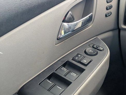Used 2014 Honda Odyssey Touring image 15