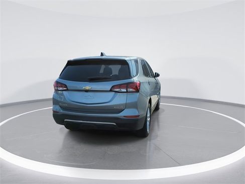 Used 2023 Chevrolet Equinox LT w/ Driver Convenience Package image 7