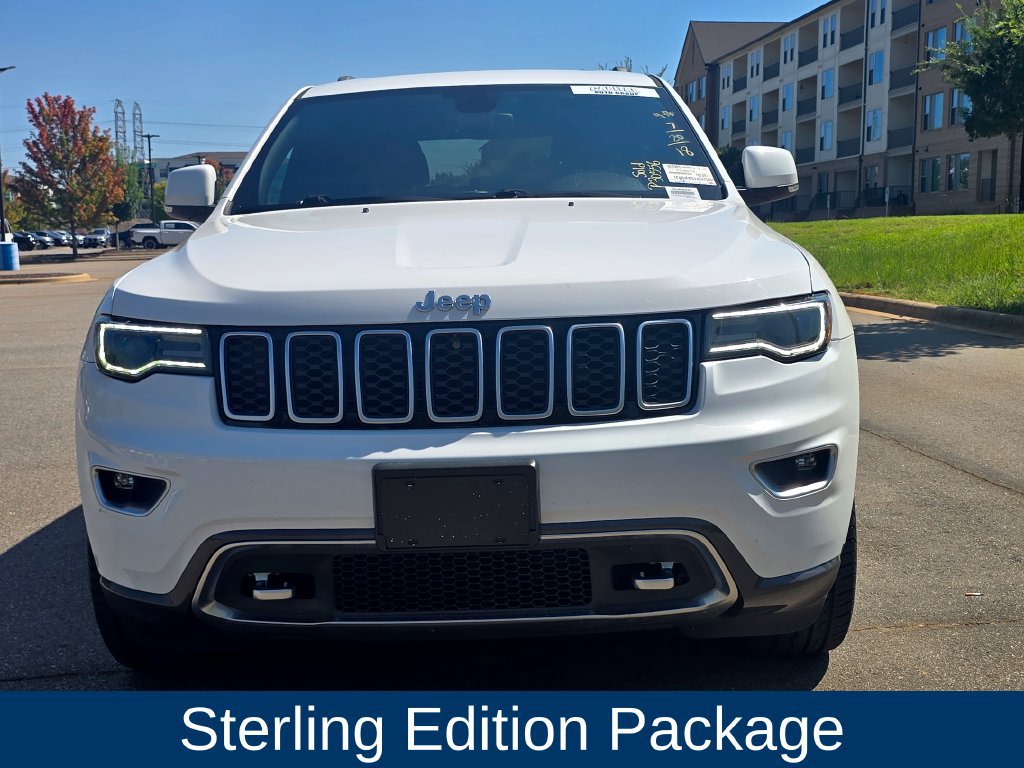 Used 2018 Jeep Grand Cherokee Limited AWD/4WD image 6