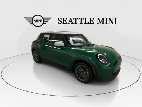New 2026 MINI Cooper 4-Door Hardtop image 2