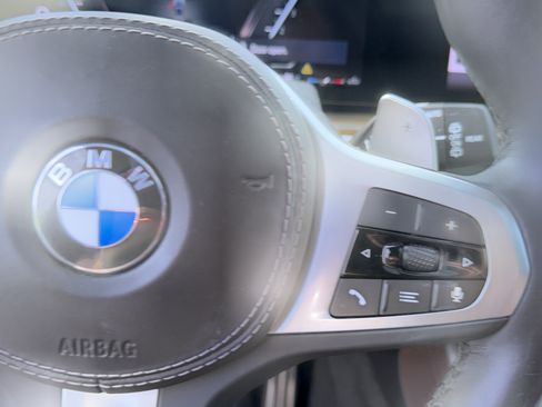 Used 2025 BMW X5 sDrive40i w/ M Sport Package RWD image 79