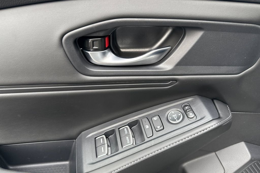 Used 2026 Honda Accord Sport image 5