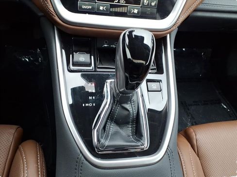 Used 2023 Subaru Outback Touring image 19