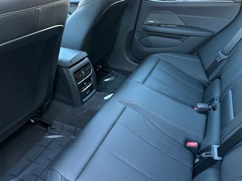 Used 2025 BMW i4 eDrive40 w/ Premium Package image 4