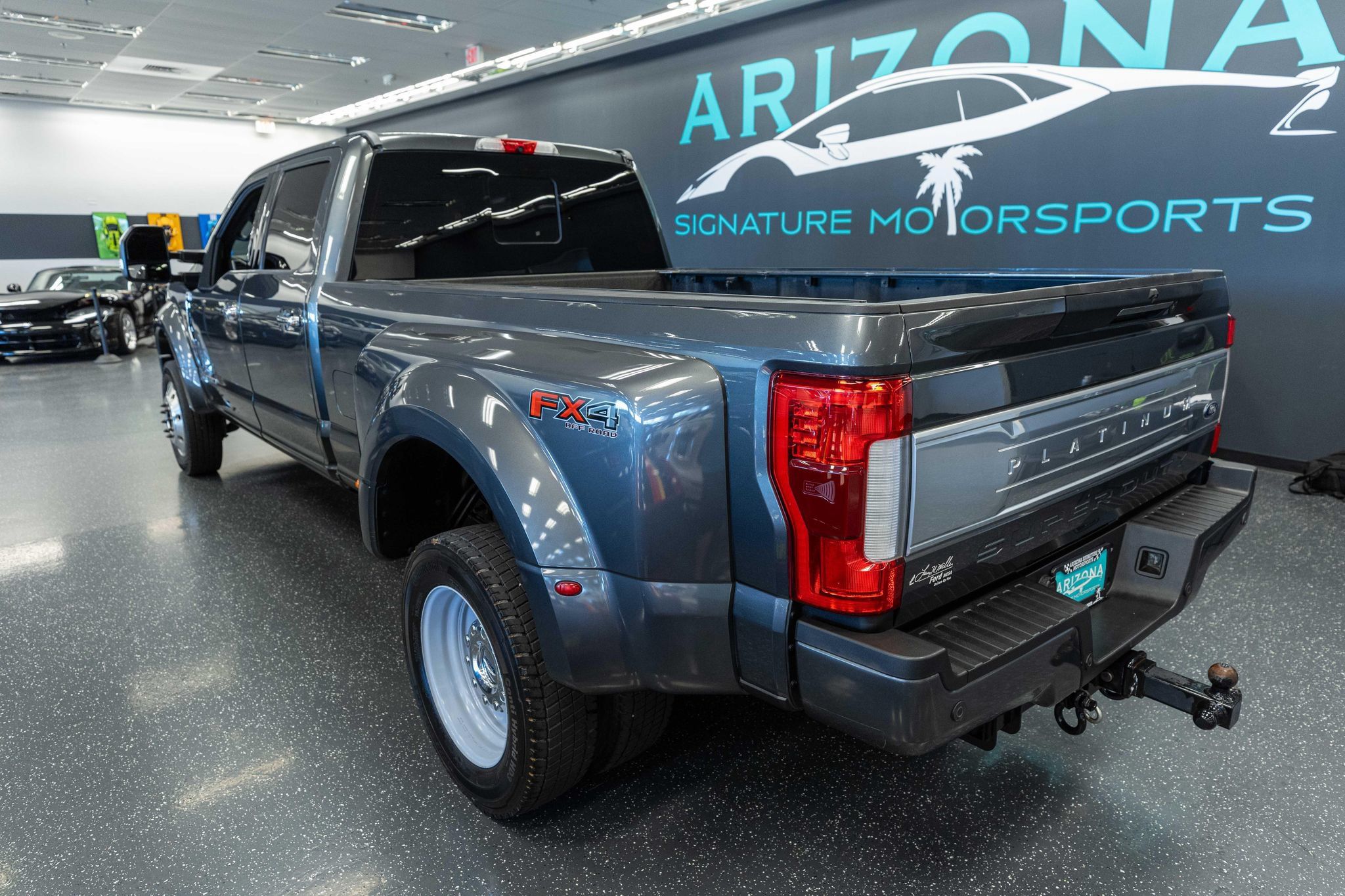 Used 2019 Ford F450 Platinum w/ Platinum Ultimate Package AWD/4WD image 8
