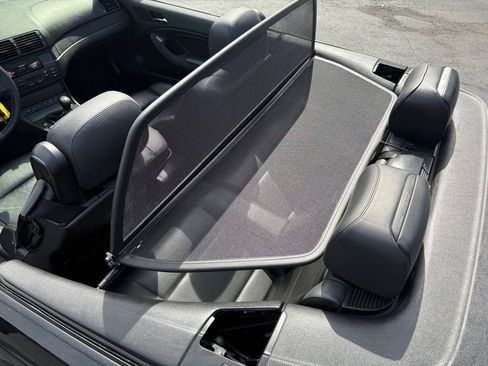 Used 2004 BMW M3 Convertible image 46