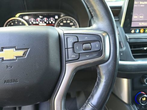 Used 2021 Chevrolet Tahoe Premier w/ Premium Package AWD/4WD image 16