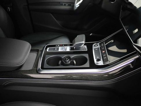 Used 2023 Audi Q8 Premium Plus w/ Premium Plus Package image 20