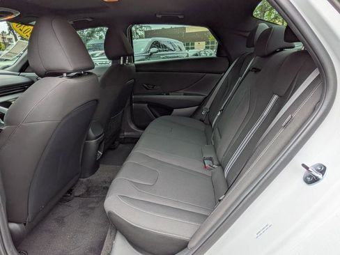 Used 2026 Hyundai Elantra Sport FWD image 10