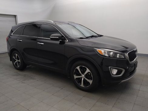 Used 2018 Kia Sorento EX FWD image 11