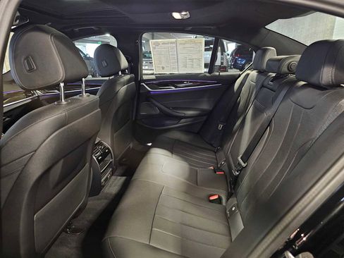 Used 2023 BMW 530e xDrive 530e xDrive w/ Premium Package image 36