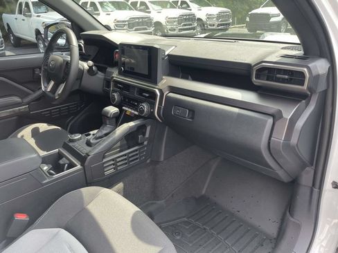 Used 2025 Toyota 4Runner TRD Sport RWD image 15