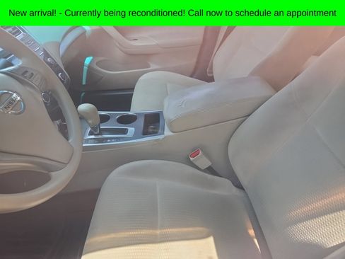 Used 2015 Nissan Altima 2.5 S w/ Special Edition Package FWD image 11