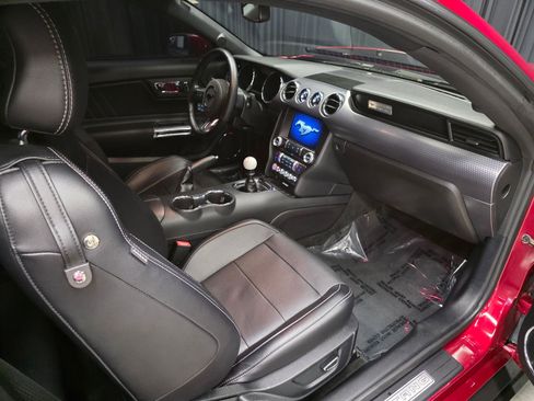 Used 2017 Ford Mustang GT Premium w/ GT Performance Package image 32