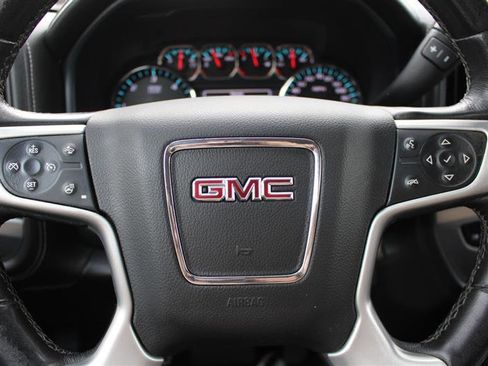 Used 2018 GMC Sierra 1500 SLT image 16