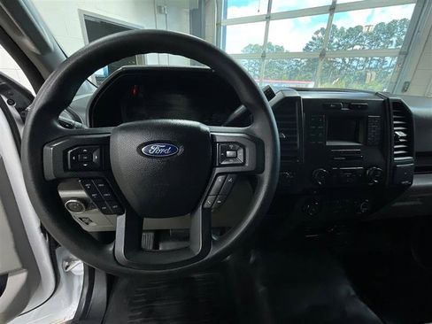 Used 2017 Ford F150 XL w/ Equipment Group 101A Mid image 14