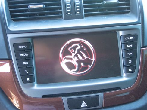 Used 2013 Chevrolet Caprice RWD image 33
