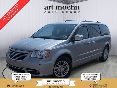 Used 2015 Chrysler Town & Country Touring-L w/ Driver Convenience Group