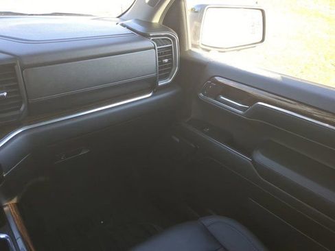 Used 2024 GMC Sierra 1500 Elevation w/ Elevation Premium Package AWD/4WD image 16