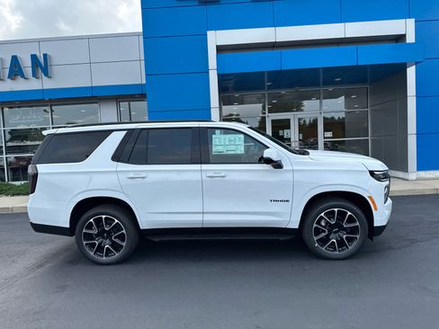 New 2026 Chevrolet Tahoe RST w/ RST Capability Package AWD/4WD image 3
