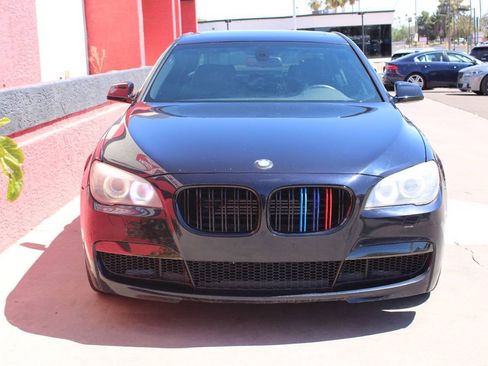 Used 2011 BMW 750i RWD image 5